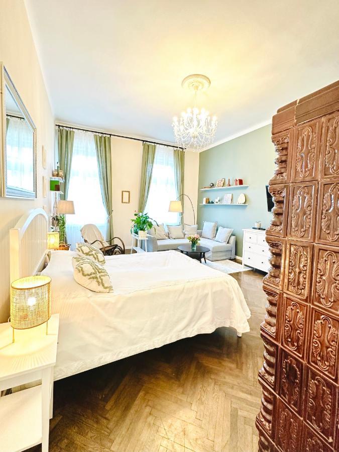 The Spot With Green Chair - Cozy Space Near Danube Будапеща Екстериор снимка